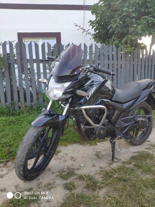 Мотоцикл Lifan KP 200