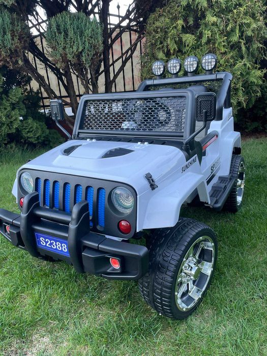 Auto na akumulator DUŻY JEEP dla dzieci 4×4 12V Samochód elektryczny