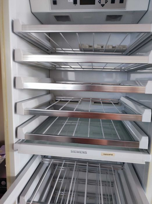 Garrafeira Siemens CI24WP00