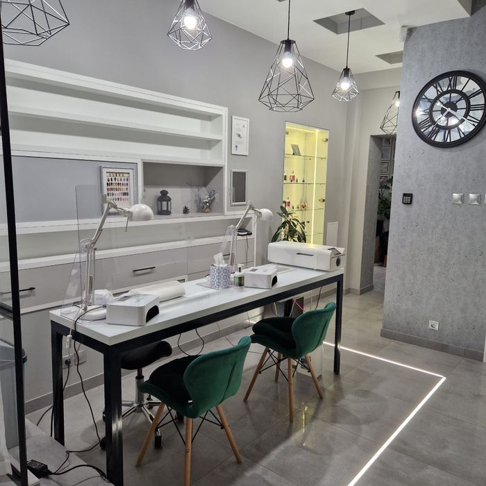 Gabinet manicure i pedicure Kielce klonowa