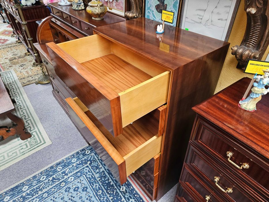 Camiseiro em madeira - óptimo estado geral