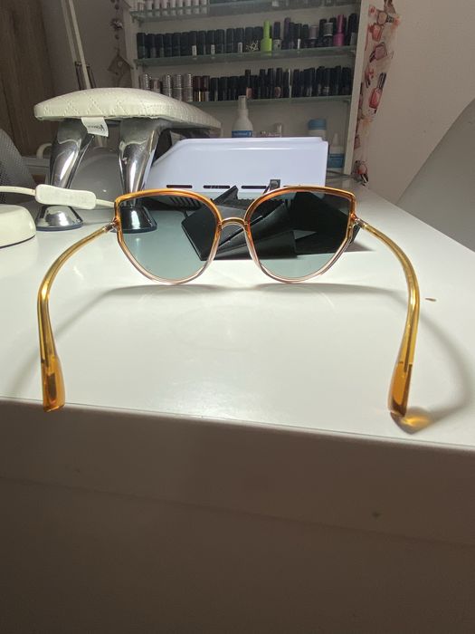 Okulary przeciwsłoneczny dior