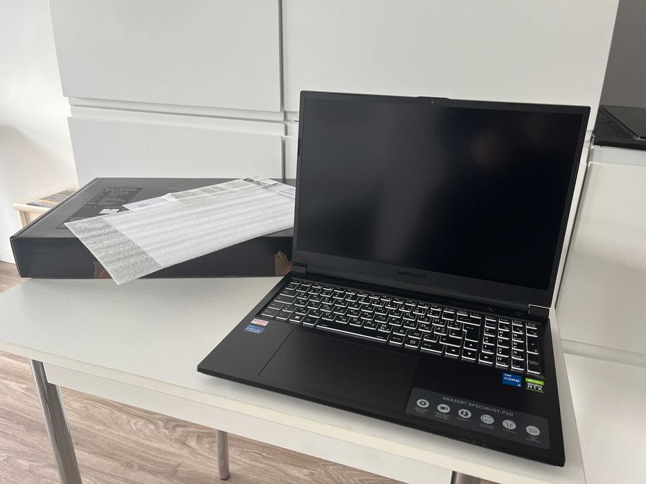 Ігровий ноутбук ERAZER Specialist P10 игровой НОВИЙ! Гарантия + ЧЕК !!