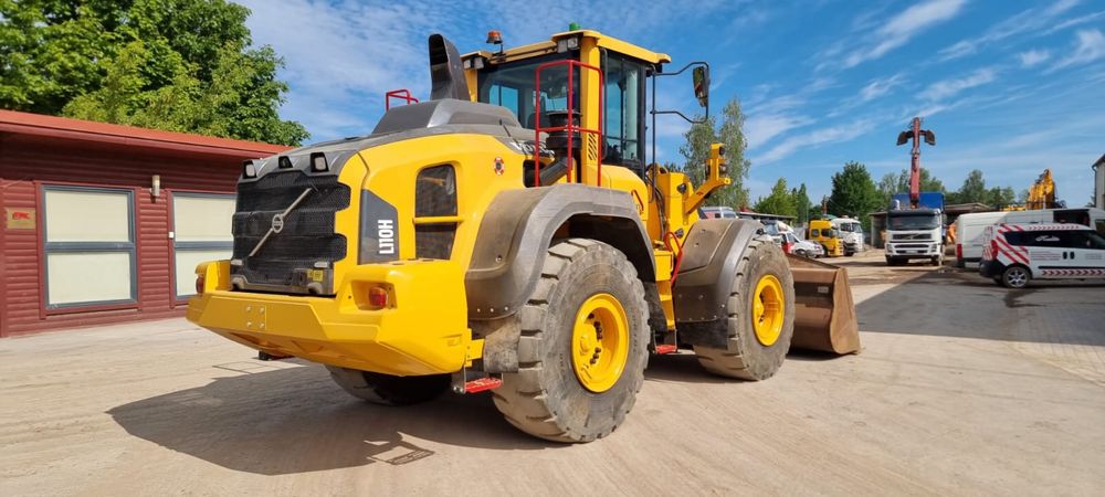 Погрузчик Volvo L 110 H