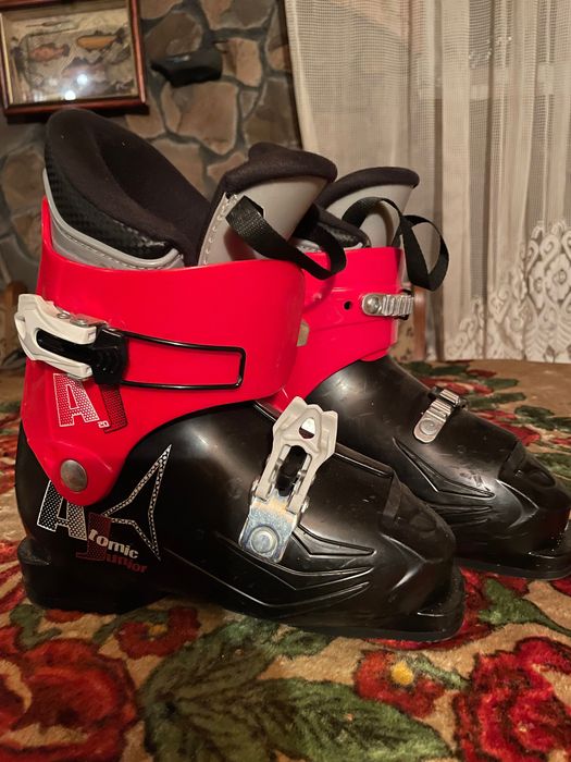 Детские ботинки для лыж ATOMIC