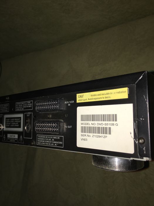 DVD - плеер YAMAHA модель 2000х годов.