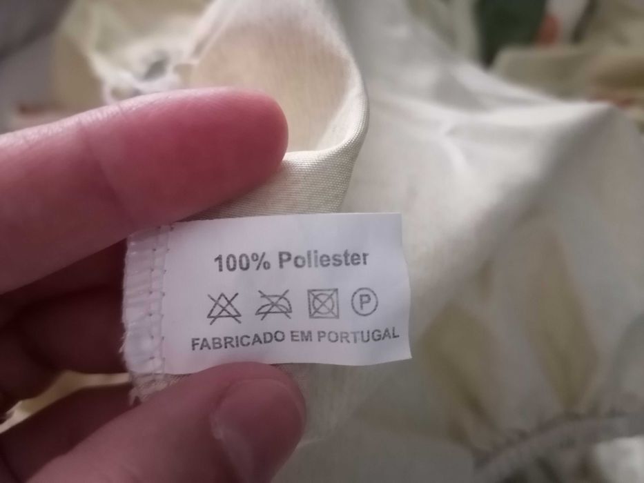 Lençóis com desenhos para cama de casal (2 conjuntos)