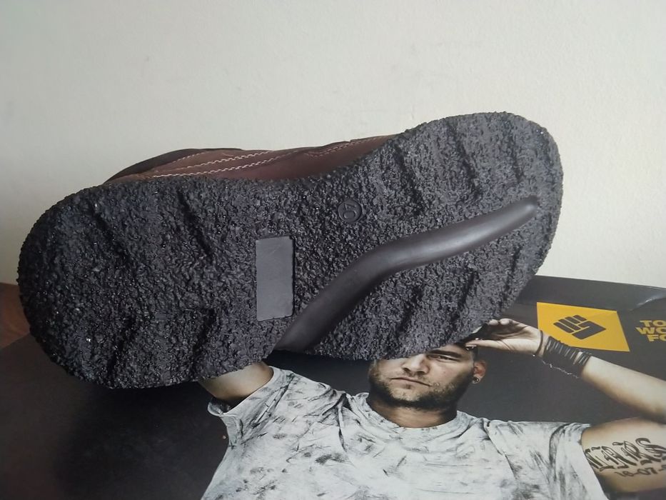 Calçado de segurança meia bota 2W4 To Work For novo