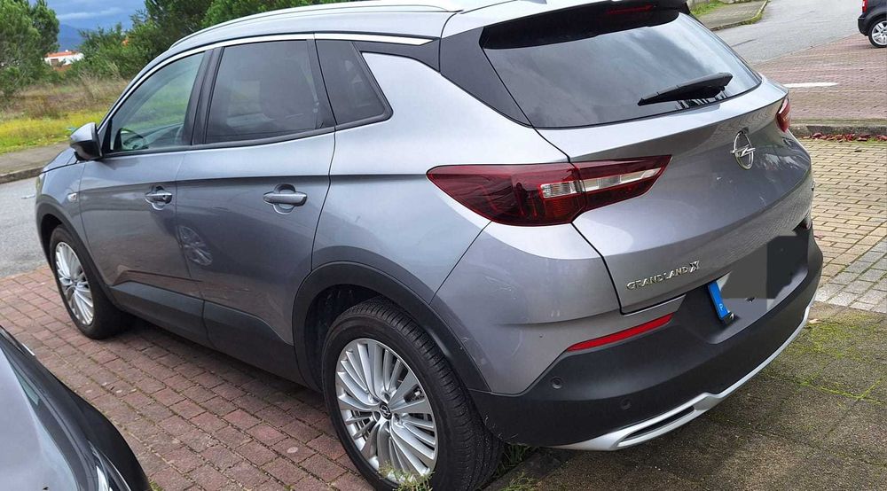 Opel Grandland X 1.2 S&S Auto Business INNOVATION