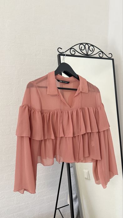 Блузка Zara укороченная