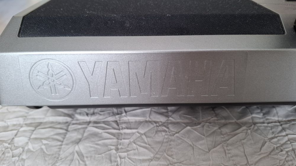 Keyboard Yamaha PSR E353