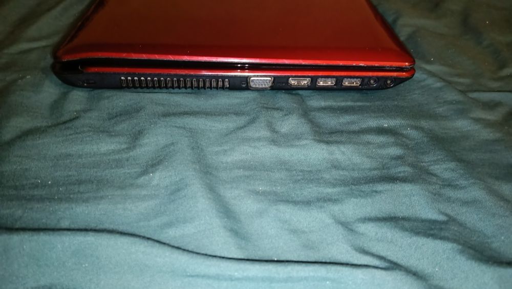 Laptop Asus A52 i3/4GB/250GB