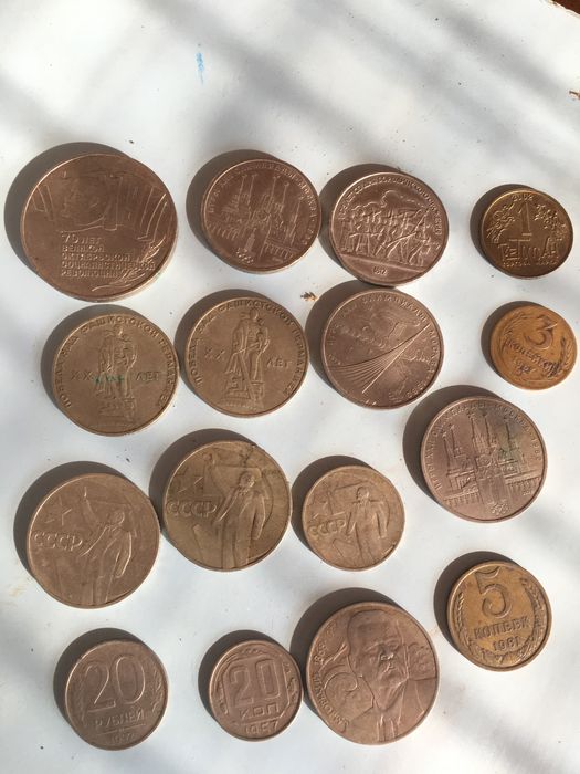 Продам монеты