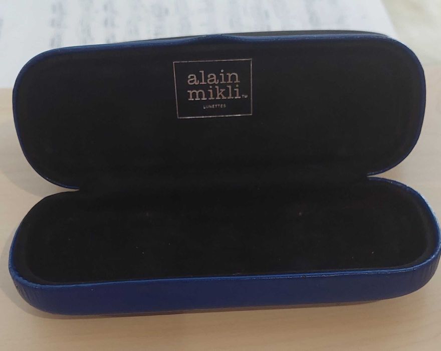 Чохол для окулярів alain mikli