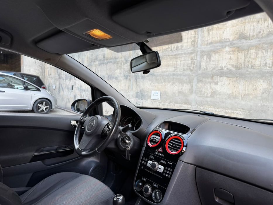 Opel Corsa — fotografia 6