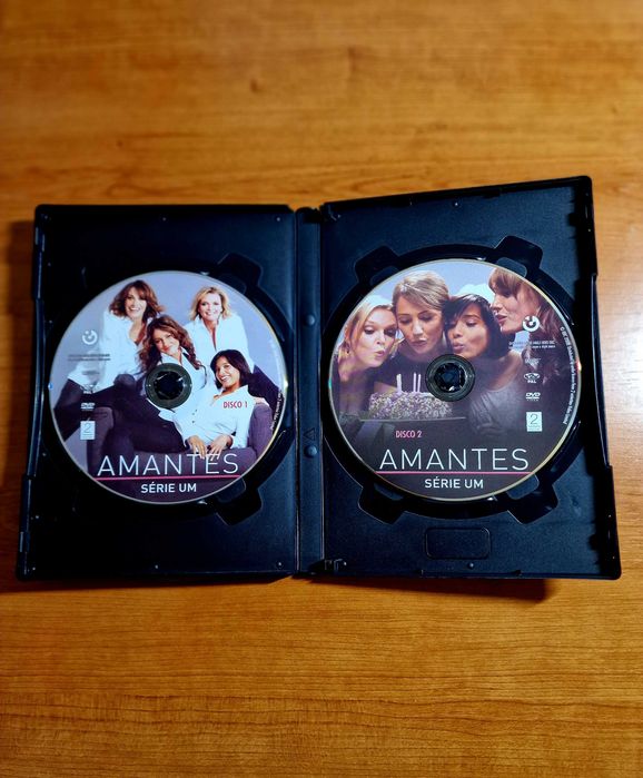 AMANTES - Série 1 / Quatro Trintonas, Quatro vidas com muitos segredos