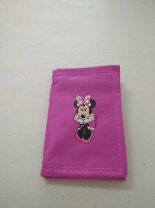 Carteira de menina