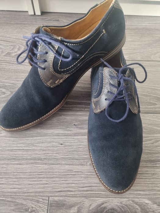 Skórzane, zamszowe granatiwe oksfordy Tailor & Son, 43
