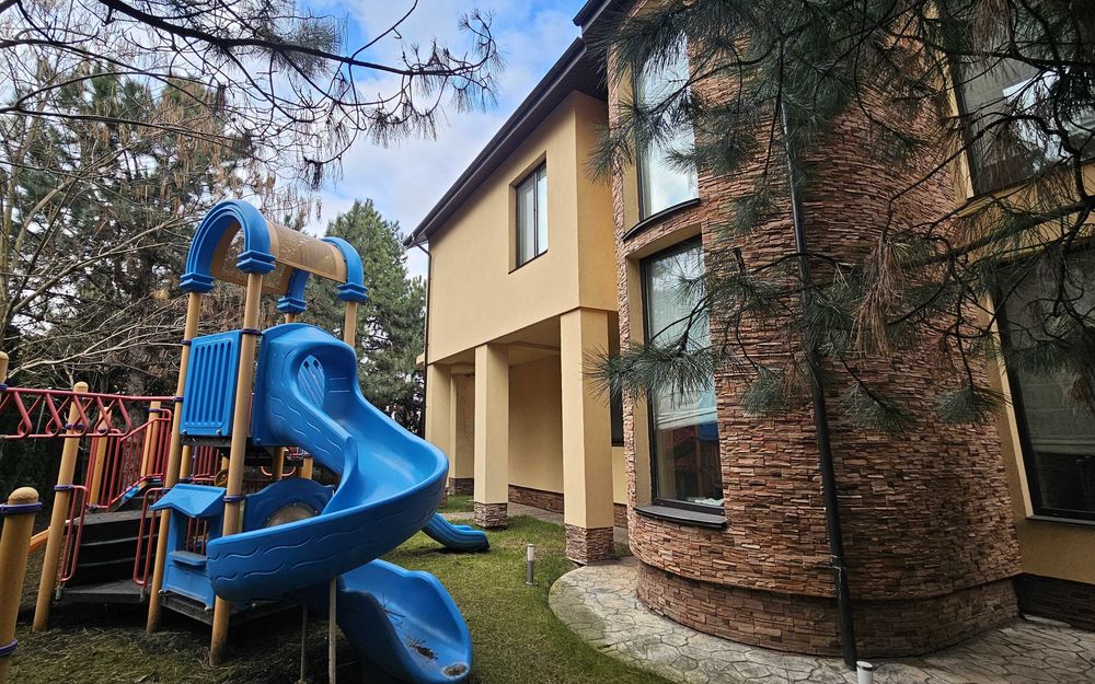 Найкращий будинок 554кв.м.з басейном, соляною кімнатою та кінотеатром!