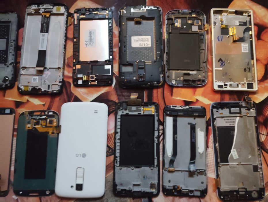 Wyświetlacze do Telefonów nowe 15szt! Likwidacja Sklepu