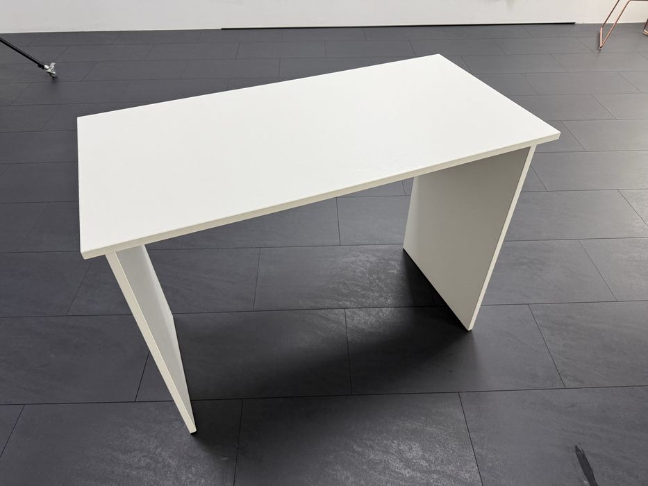 Столи офісні (4шт в асортименті)