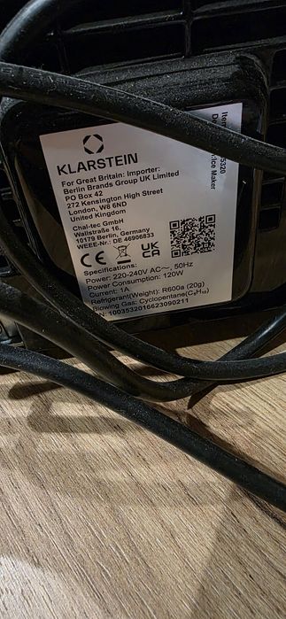 Kostkarka  do lodu  Klarstein czarna jak nowa