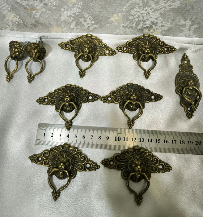 Продам ручки для двері,комода,шафи. Леви з бронзи чи латуні