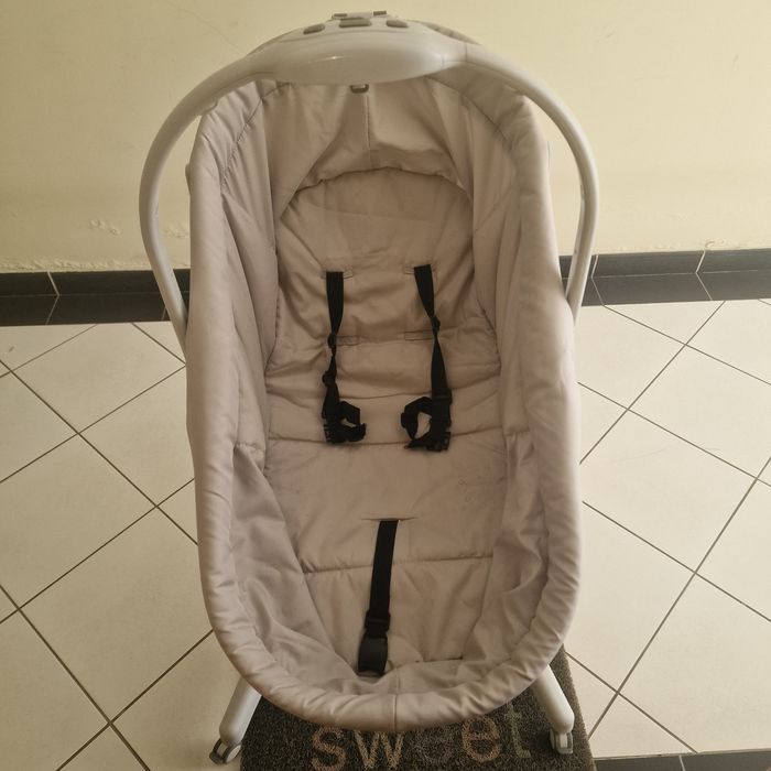 Vendo babyhug chicco