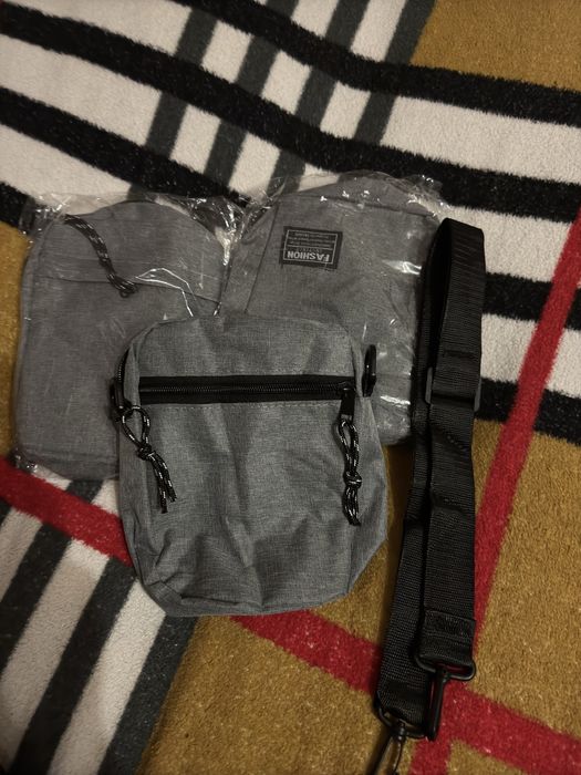 Чоловіча сумка через плече | 3 відділи | сірий колір