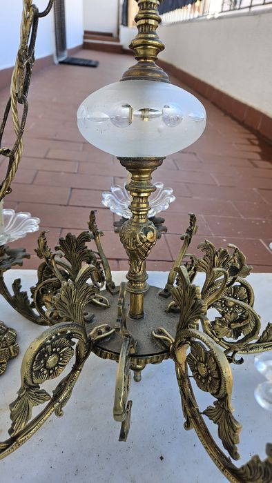 Candeeiro de teto em latão