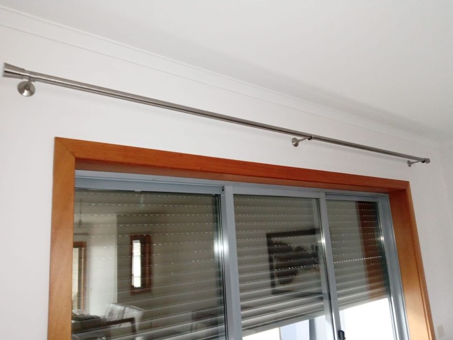 Varões em aço inox