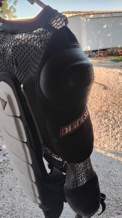 Colete integral dainese