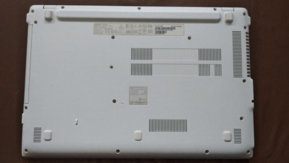 Portátil Acer Aspire 15.3" – Excelente Estado