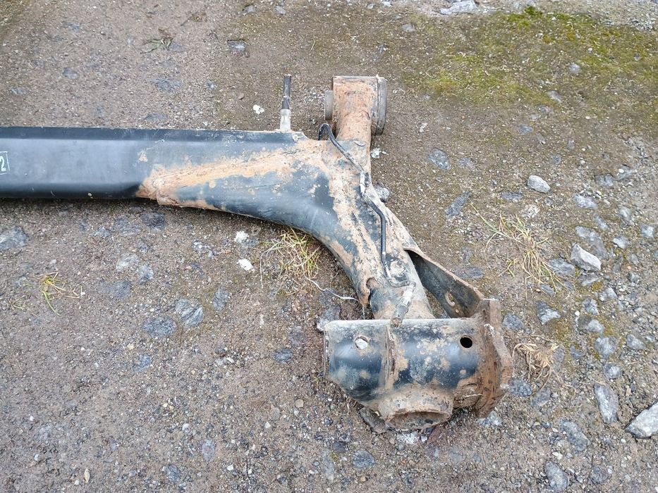 Задня балка Volkswagen Polo 3 Поло оригінальні сайлентблоки