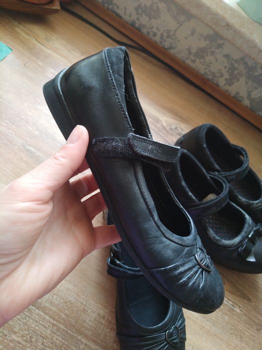 Продам взутя для дівчинки