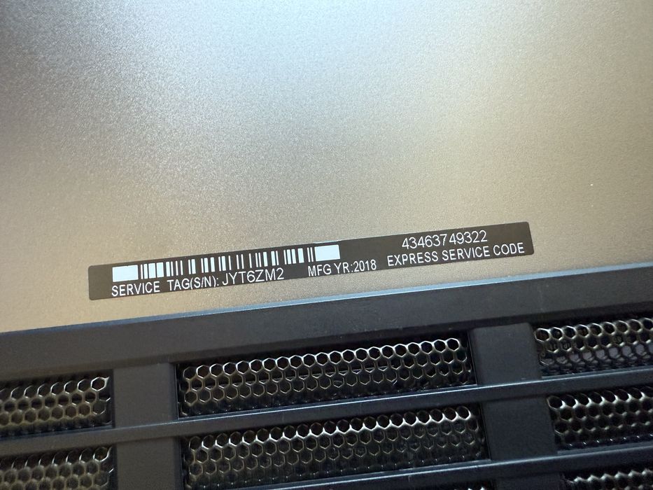 Dell Alienware ноутбук