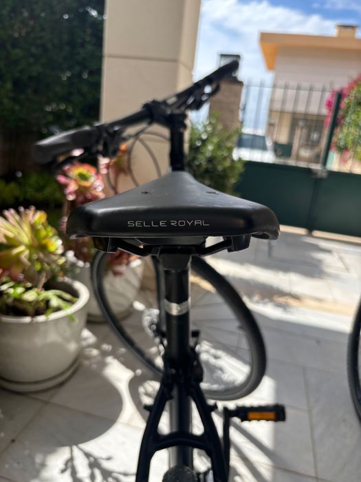 Bicicleta Superior Híbrida/Cross | Tamanho S | Shimano Altus | Travões de Disco | Revisão Completa
