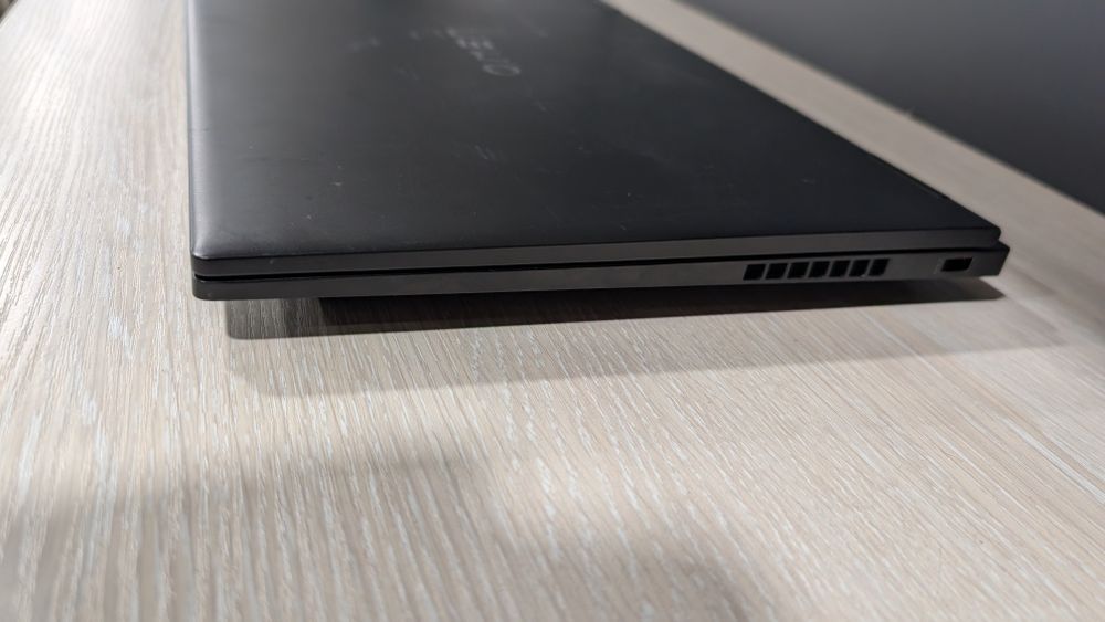 HP OMEN 16 (RTX4070/ RYZEN 9-7940HS)