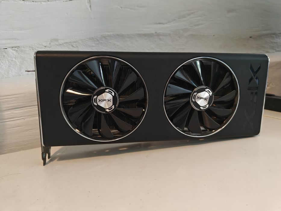 XFX RX 5700 xt 8GB