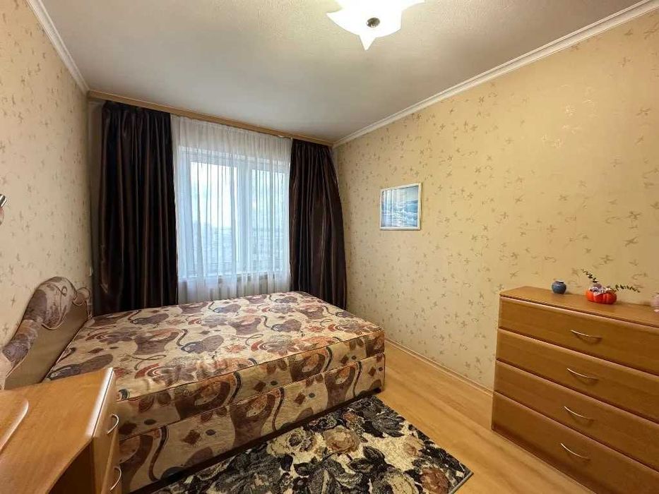 Продам 3к квартиру пр-кт Слобожанский, Калиновая