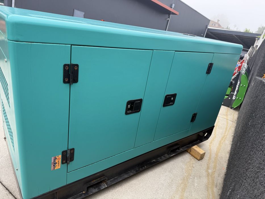 Gerador 50 kva  trifasico insonorizado a diesel
