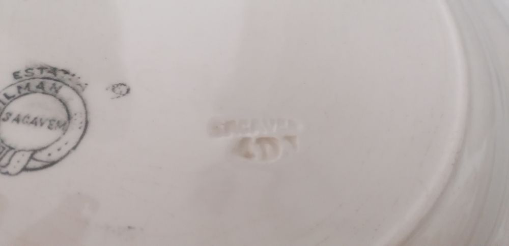 Loiça antiga bonita