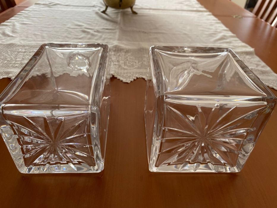 Duas garrafas de cristal Atlantis444363423614259201
