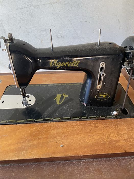 Maquina de costura