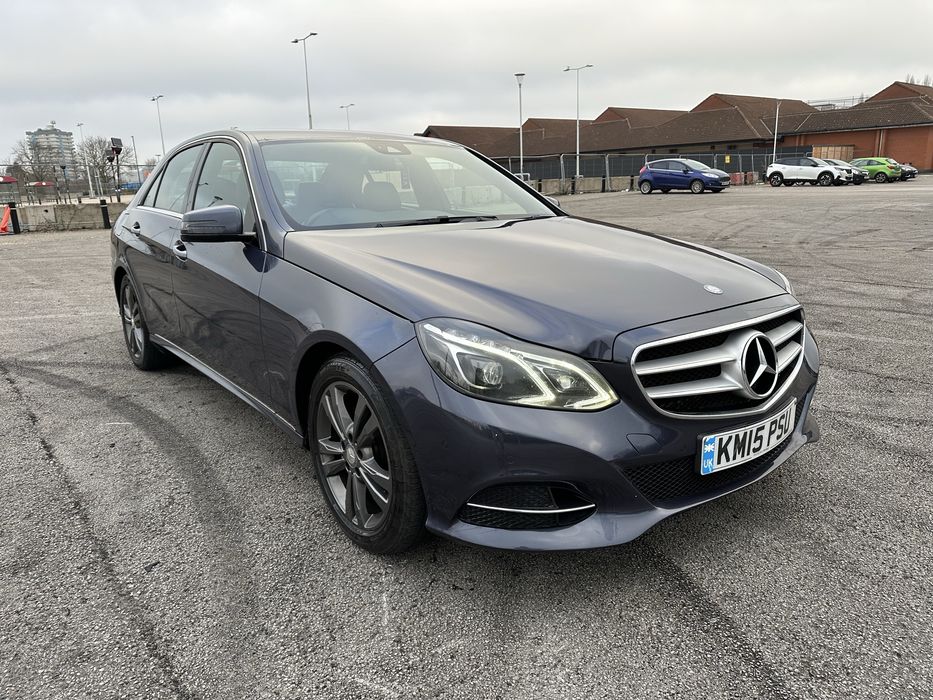 Mercedes E220d ANGLIK