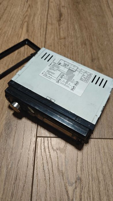 Автомобільна магнітола Pioneer SP-1871