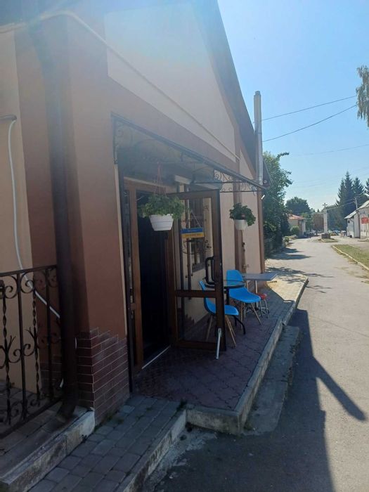 Оренда  торгового приміщення  вул .Шептицького 10а