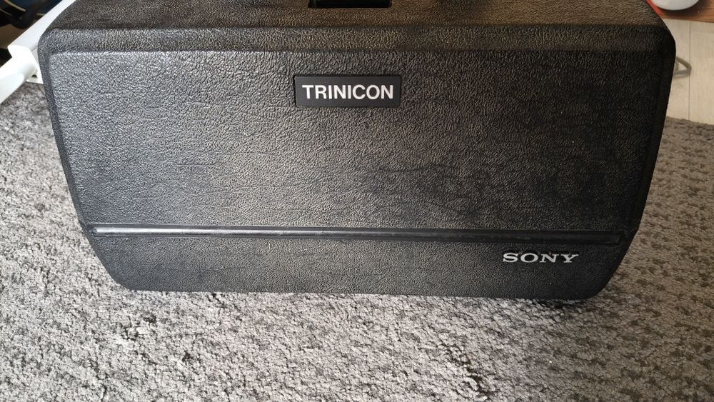 Câmara Sony hvc 3000