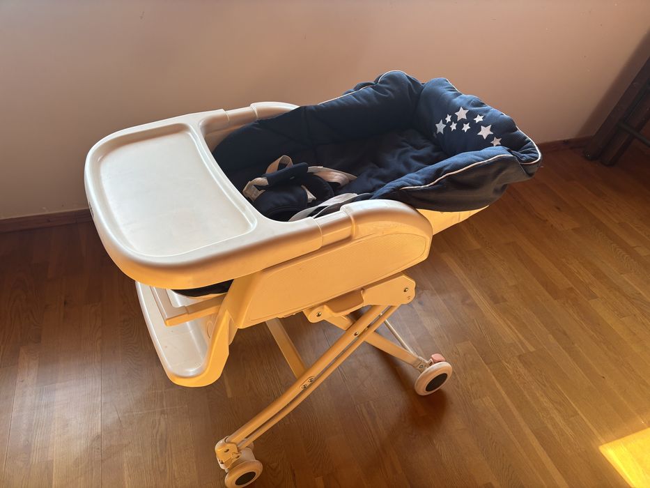 Стільчик для годування / колиска Aprica (Японія)