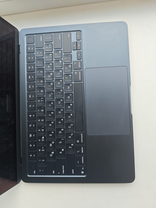 MacBook Air m4 16/256